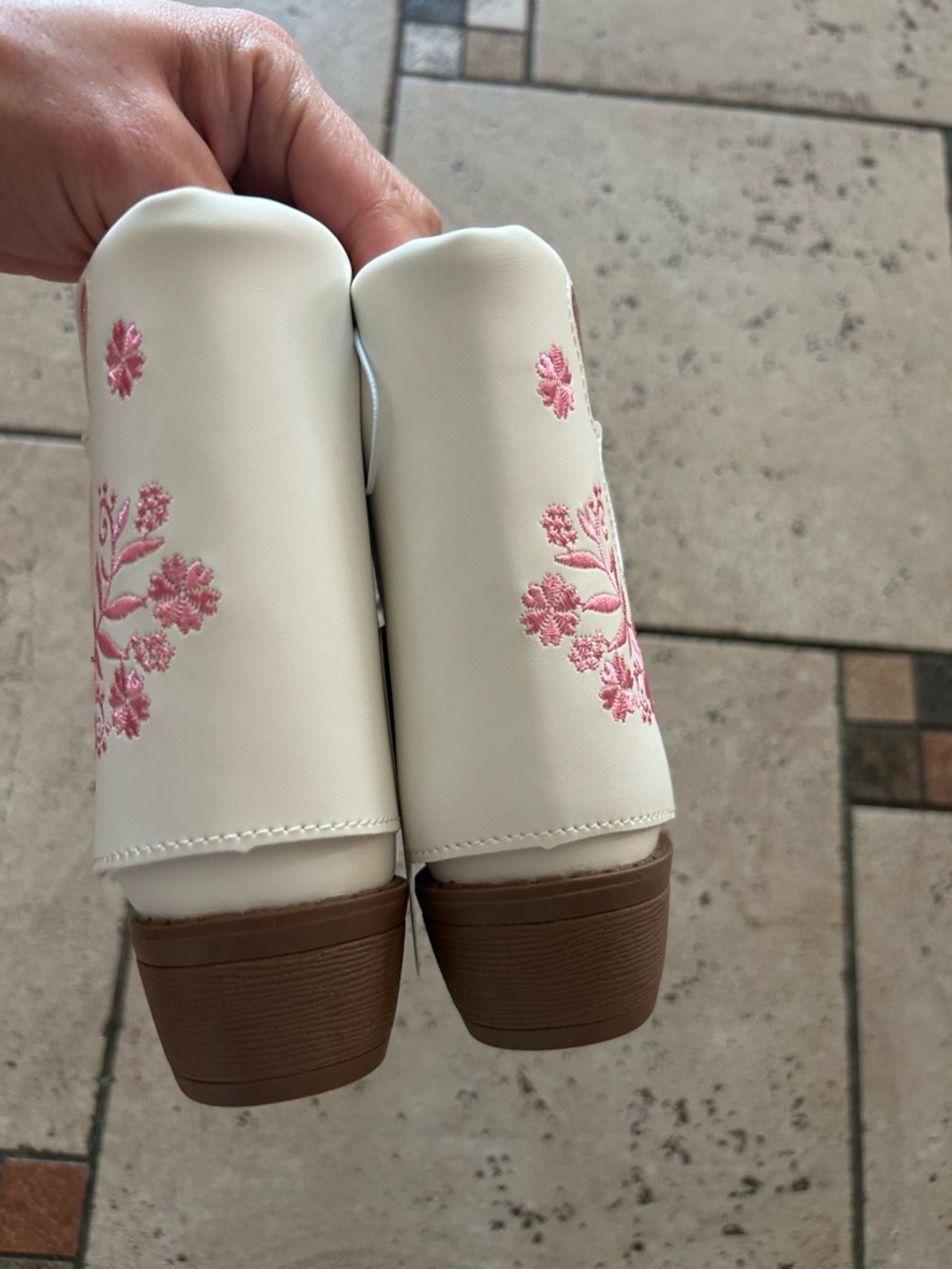 NWT Pawz girls Embroidery Boots with Pink Floral & butterfly - Picture 4 of 6